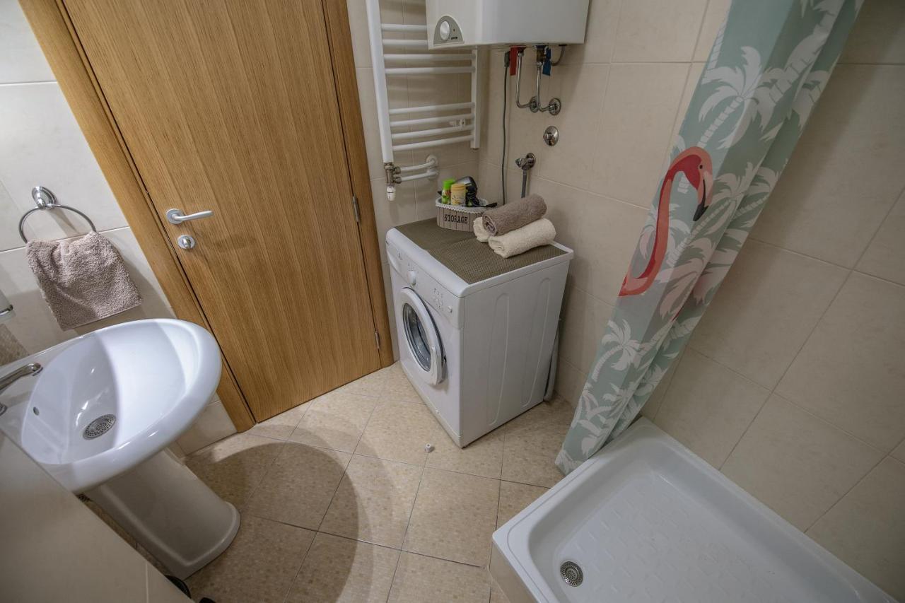 Stella Modern Apartment 2 Novi Sad Luaran gambar